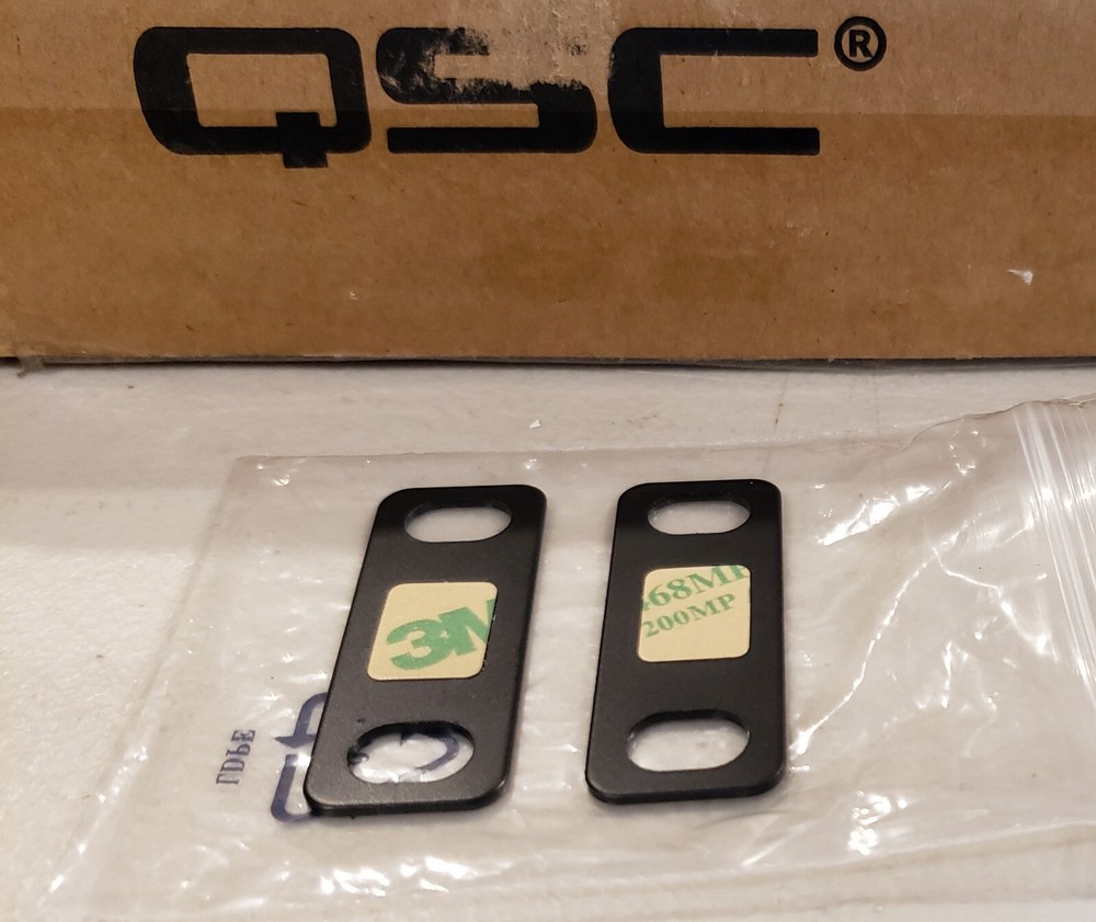 QSC NV-32-H Rack Spacer Plates (Pair)