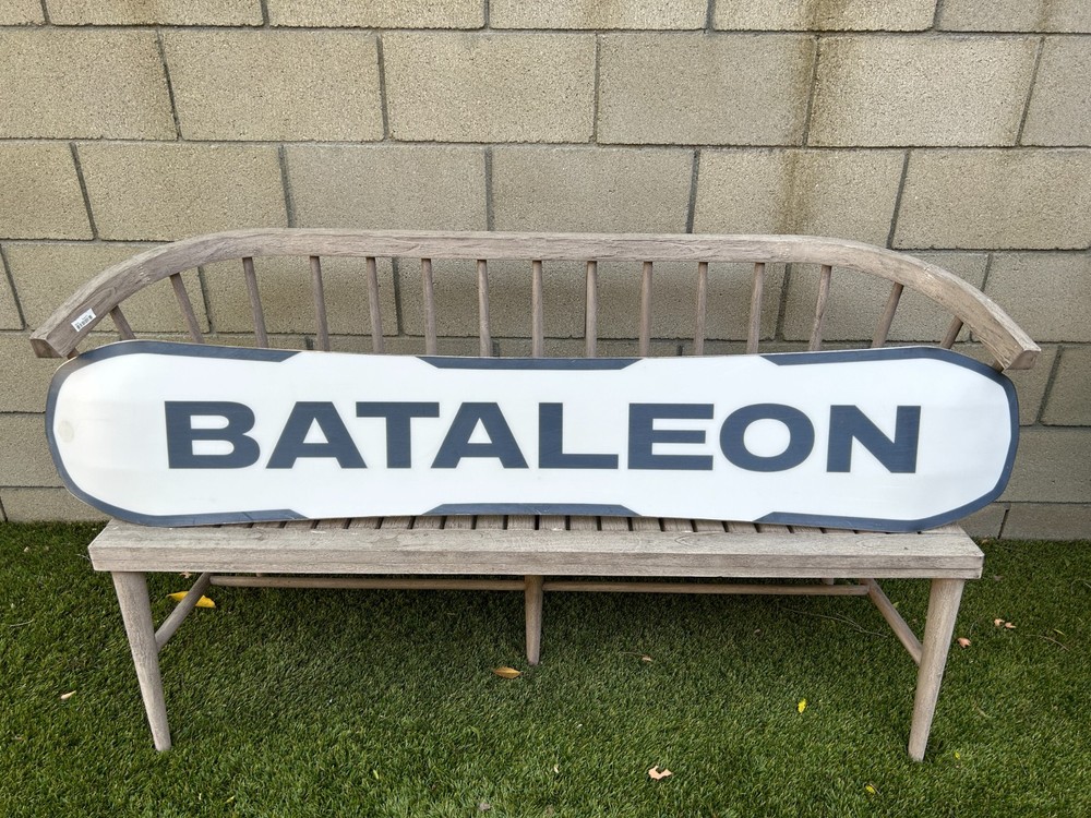 Bataleon Goliath 159 Snowboard great condition