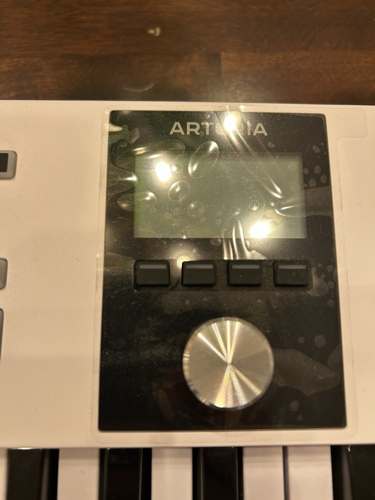 Arturia KeyLab Essentials 49 mk3 Midi Controller/Keyboard 49-Key