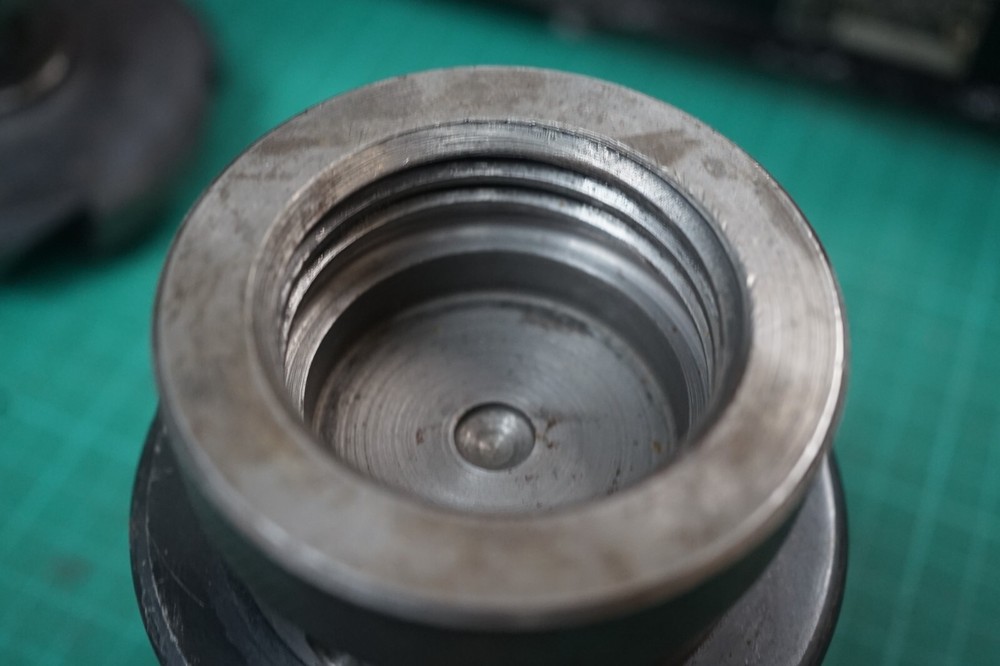 Bridgeport #2 Boring Head 1-3/4"-6 Threaded Adapter