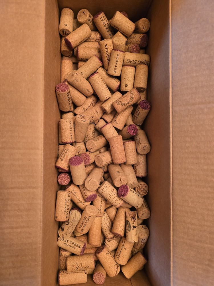 100 (Hundred) Used Wine Corks Recycled