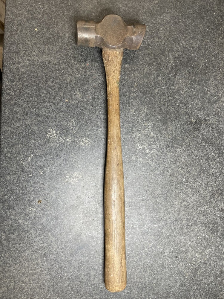 Blacksmiths tool dressing slope face granite tool sharpening hammer 2 Lbs. 4 Oz.