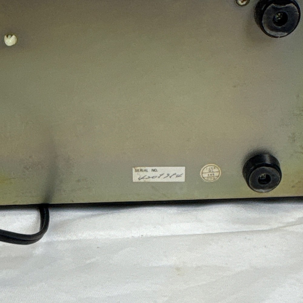 Realistic Seven Band Stereo Analog Equalizer Model 31-1989 Black/Silver