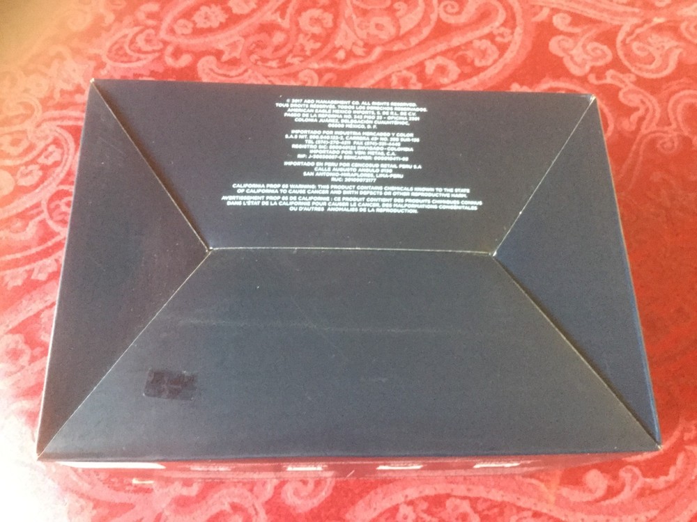 American Eagle Mobile Phone Virtual Reality Headset - New Open Box - UNTESTED