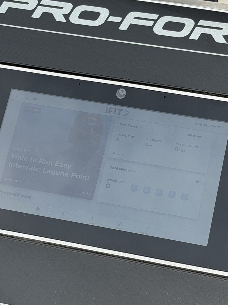 ProForm Pro 2000 Electric Treadmill Touchscreen Bluetooth iFit 50 Programs