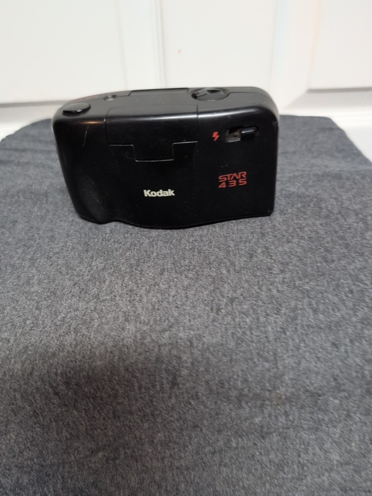 Kodak Star 435 Point & Shoot Camera