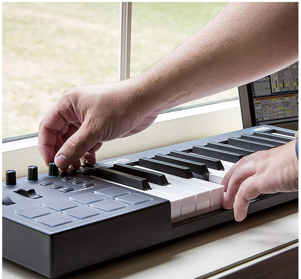 Alesis VI25 Advanced 25-key USB Midi Keyboard Controller