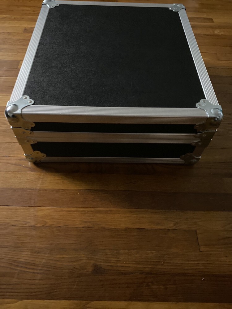 Custom Flight Case For Line Mixer/Mixing Board With 3iu RackRails. Never Used