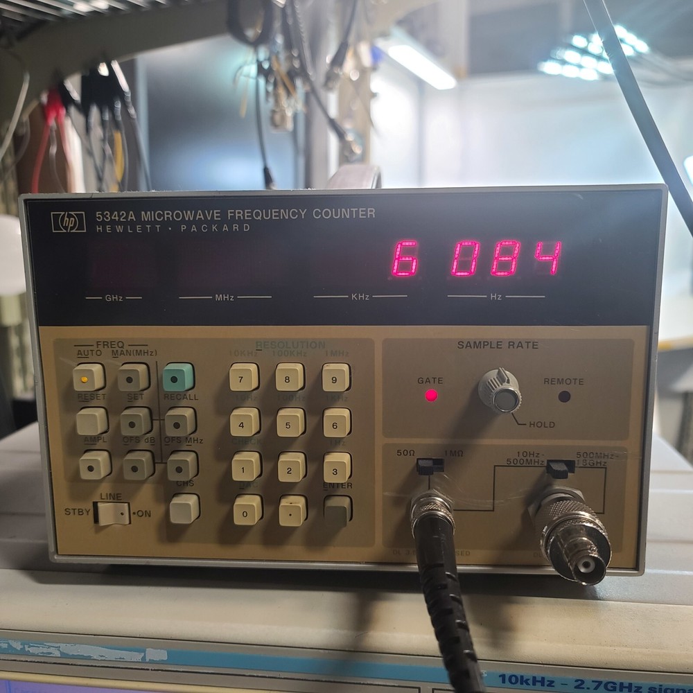 HP HEWLETT PACKARD 5342A 18GHz MICROWAVE FREQUENCY COUNTER