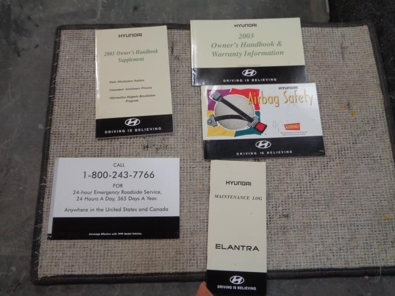 ELANTRA 2003 Owners Manual 1570629