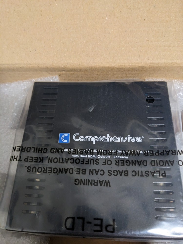 Comprehensive CHE-HDBASE T Extender AV/IT Transmitter/Receiver-330' NEW