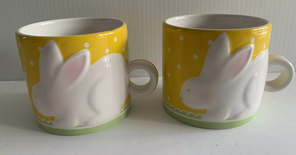 Hallmark Easter Bunny Rabbit Mini Tea Cups