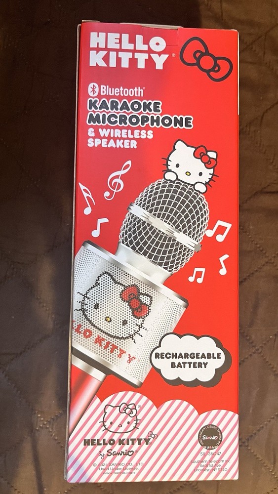 Hello Kitty Bluetooth Karaoke Microphone & Wireless Speaker USB Charging Red NIB