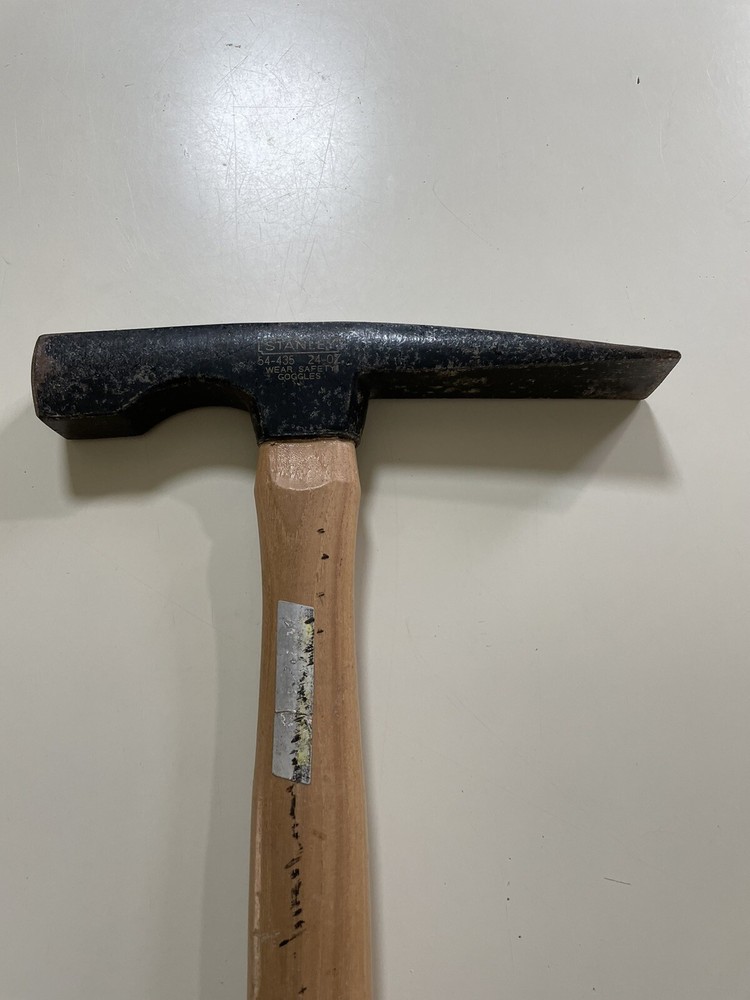 Stanley 54-435 24-oz BrickLayer's Hammer with Hickory Handle
