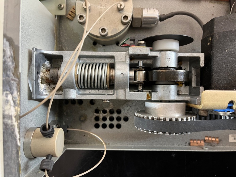 SSI Scientific Systems Incorporated Series 3 Isocratic HPLC Pump