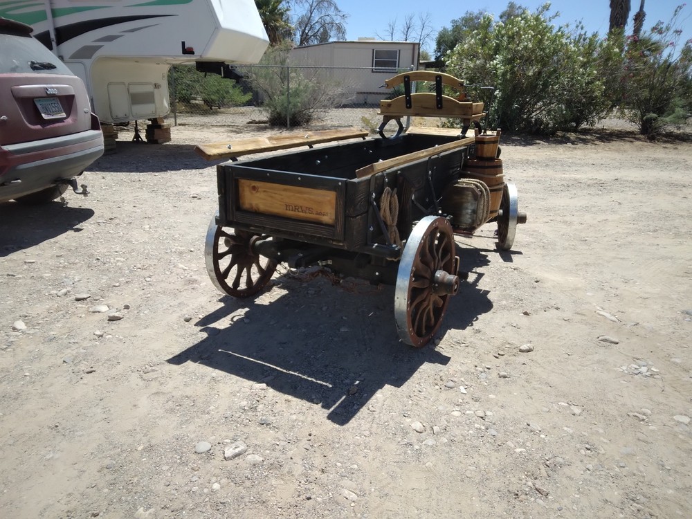 2/3 scale buck board wagon. Yard art.