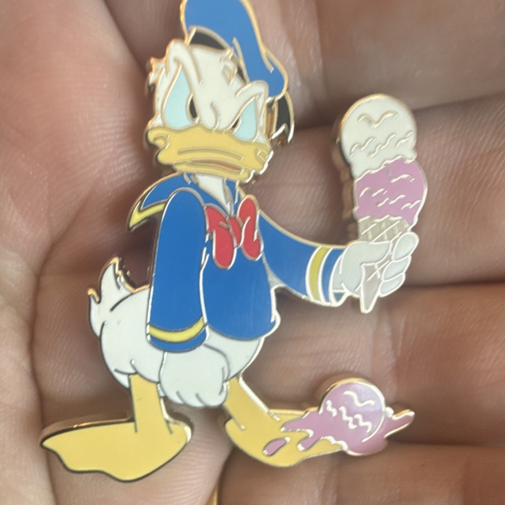 Disney Donald Duck Dssh/ptd LE 300