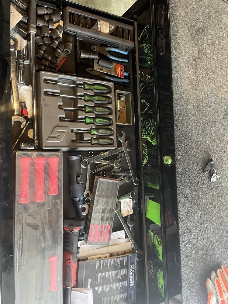 Snap On Tool Box And Us General Roll Cart