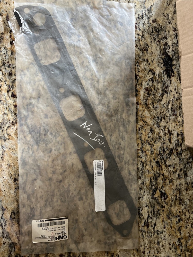 CNH GASKET PART # 83999300