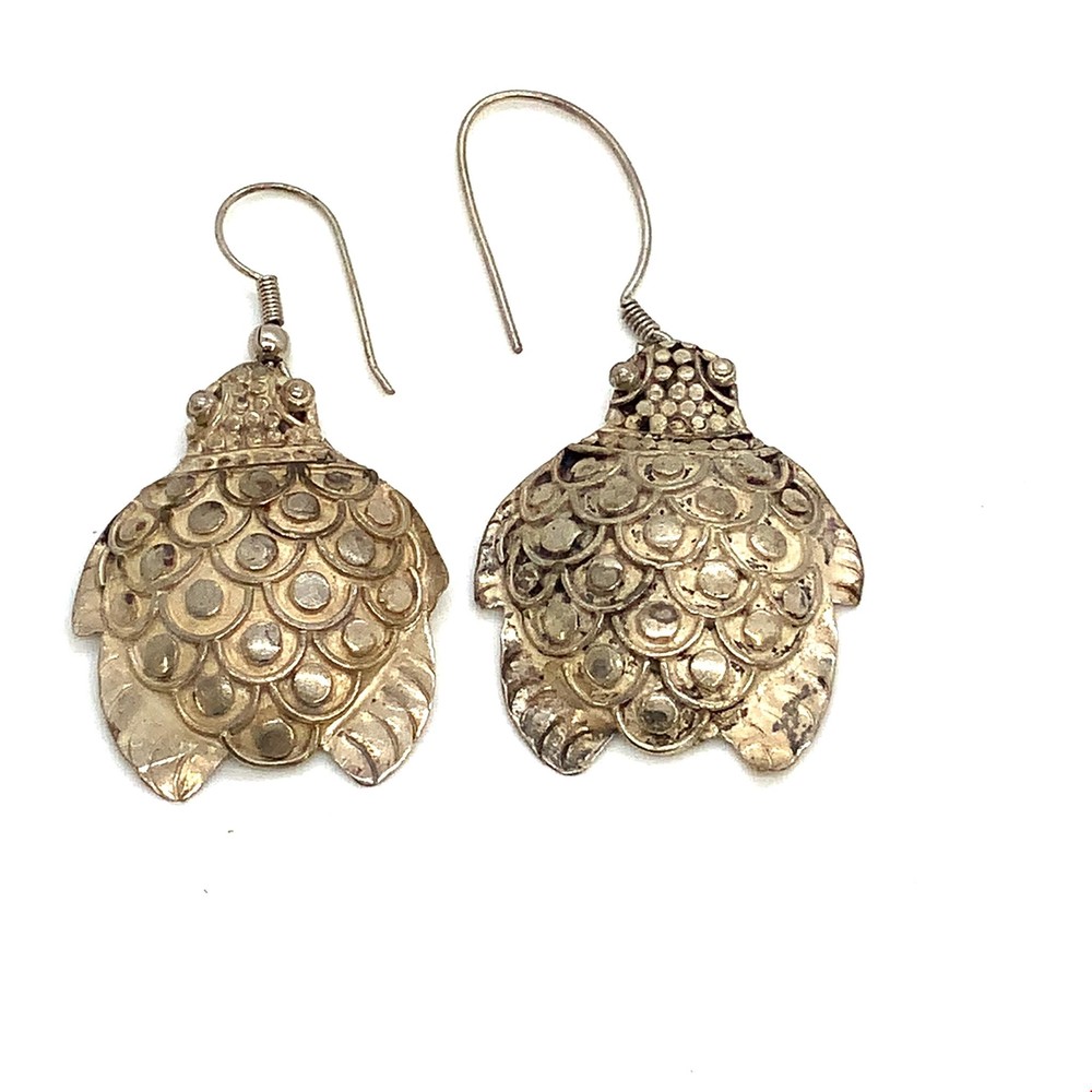 Vintage Signed Sterling Handcraft Bali Design Turtle Drop Dangle Hook Earrings