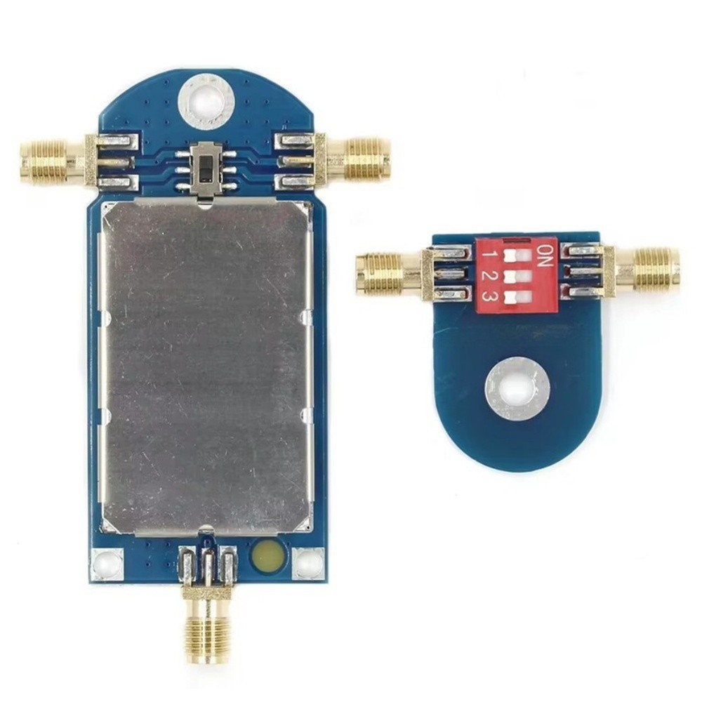 Small Loop Antenna Board with Board Featuring Electric Field Shielding