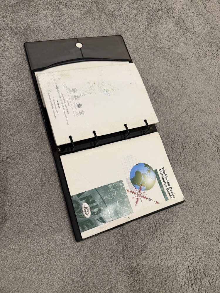 Land Rover Defender Owner Handbook