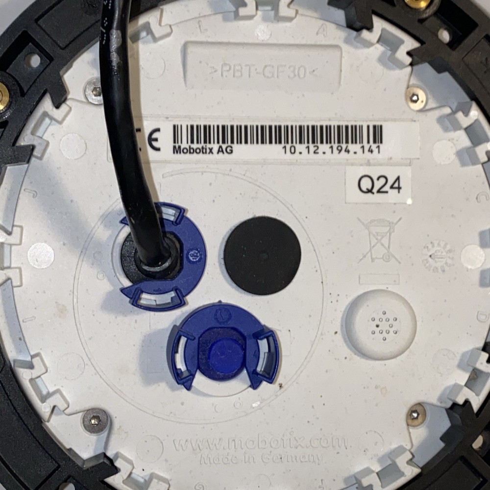 Mobotix Q24 IP Network Web Security Surveillance CCTV Camera Cam UNTESTED PARTS