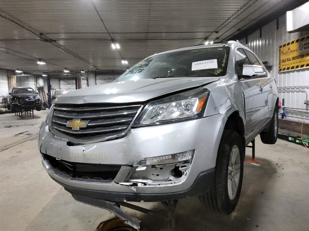 2013 Chevy Traverse Passenger Front Headrest Only Gray Leather