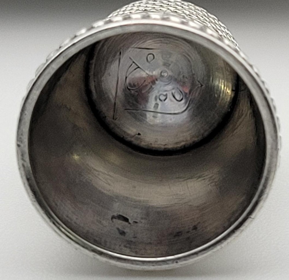 VINTAGE STERLING SILVER ORNATE THIMBLE, SIZE 10