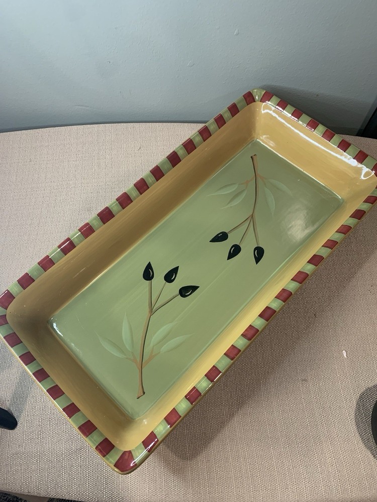 “Olivia” Rectangular Serving Tray By Signature Houseware