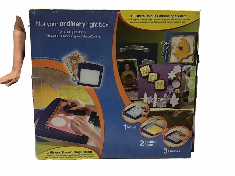 FISKARS LightBoss Ultimate Light Box Embossing & Tracing Made Easy