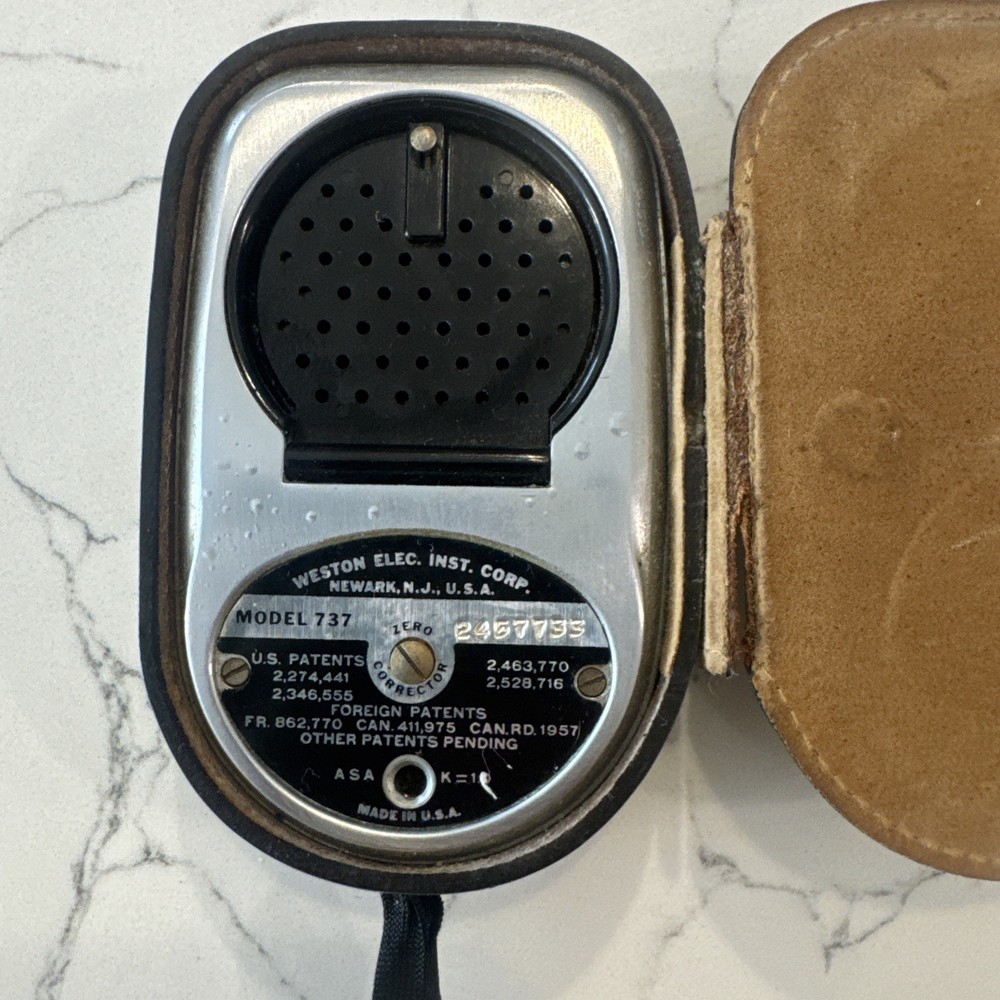 Weston Master III Universal Exposure Light Meter Analog Model 737 Weston Elect.