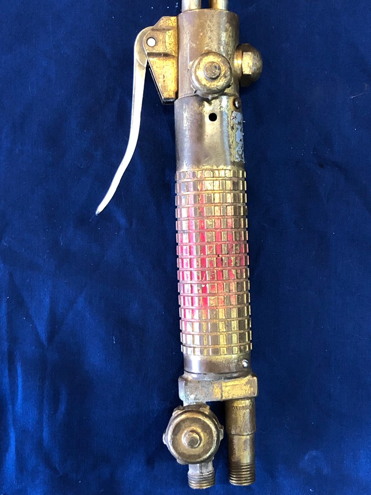 UNKNOWN Cutting and Heating Torch - No Tip - Used