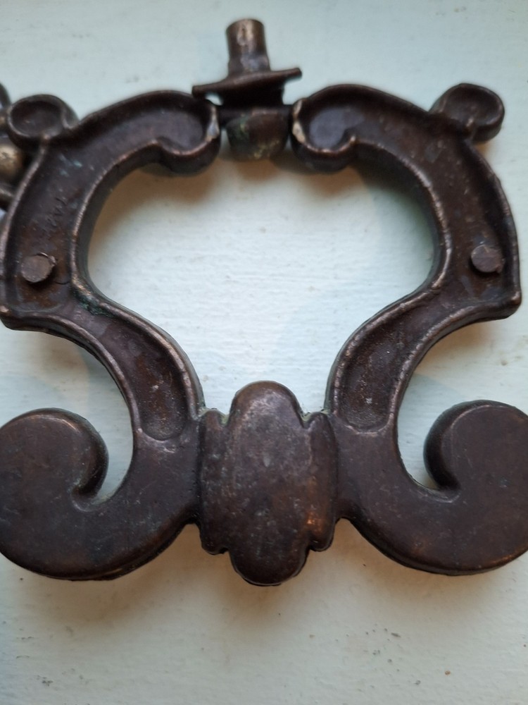 Vtg 2 Solid Brass #7422 Drawer Hanging Pulls w. Backplates