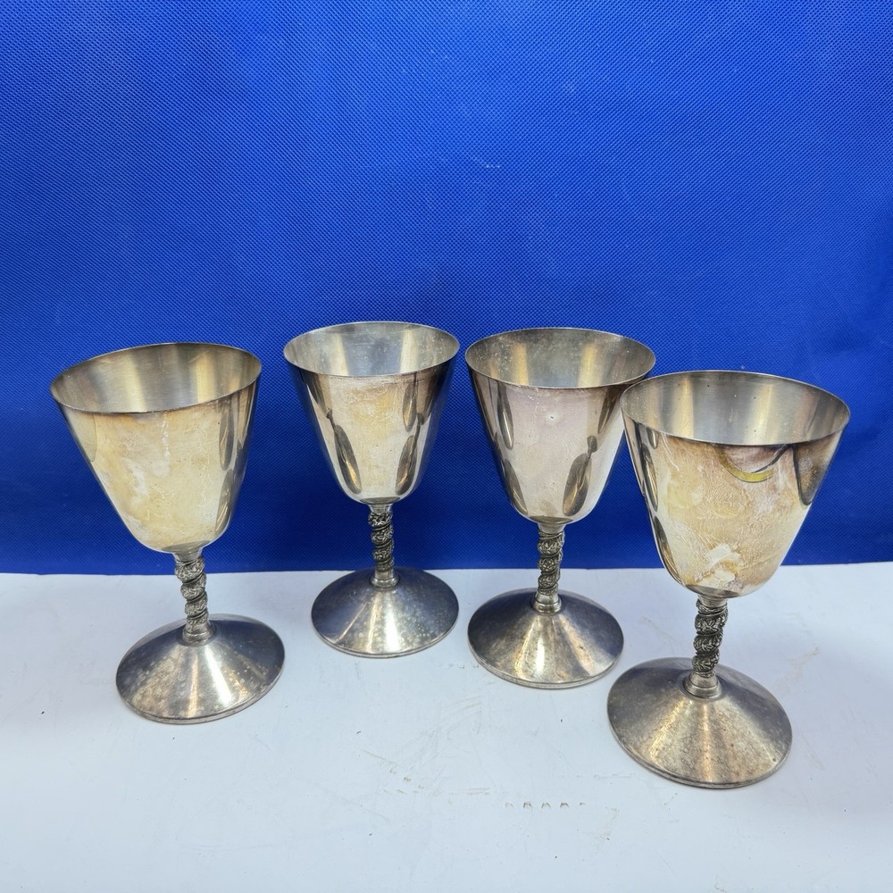 Wine Goblet X 4 Primrose Plate Made In Spain Grapevine Pattern Plate On Copper