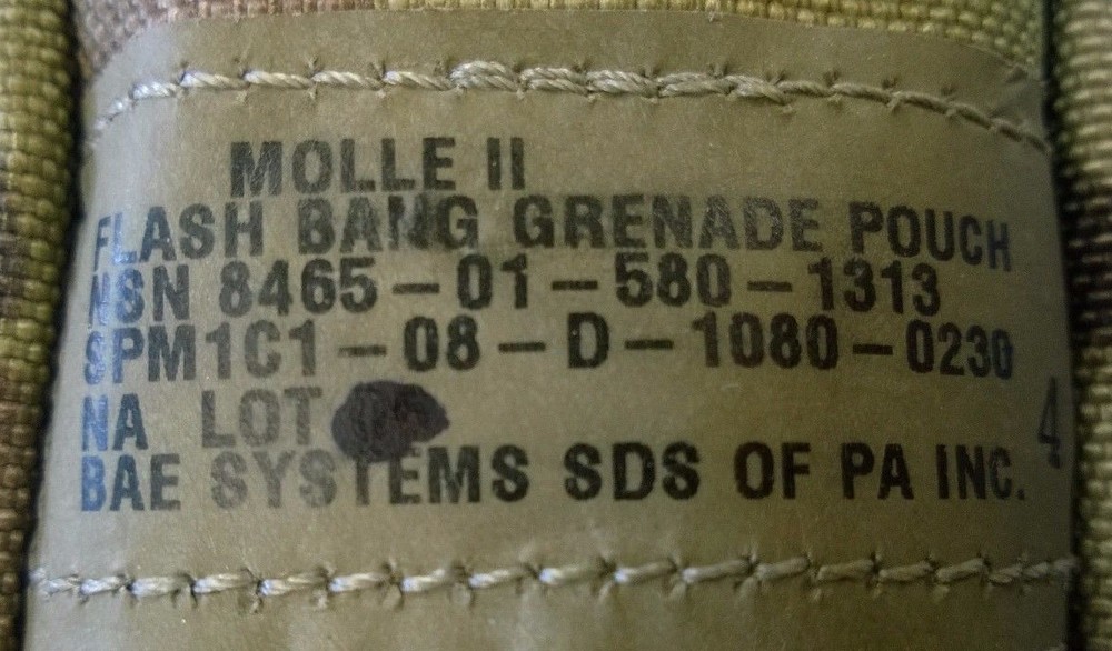 MULTICAM MOLLE II Flashbang Pouch Used