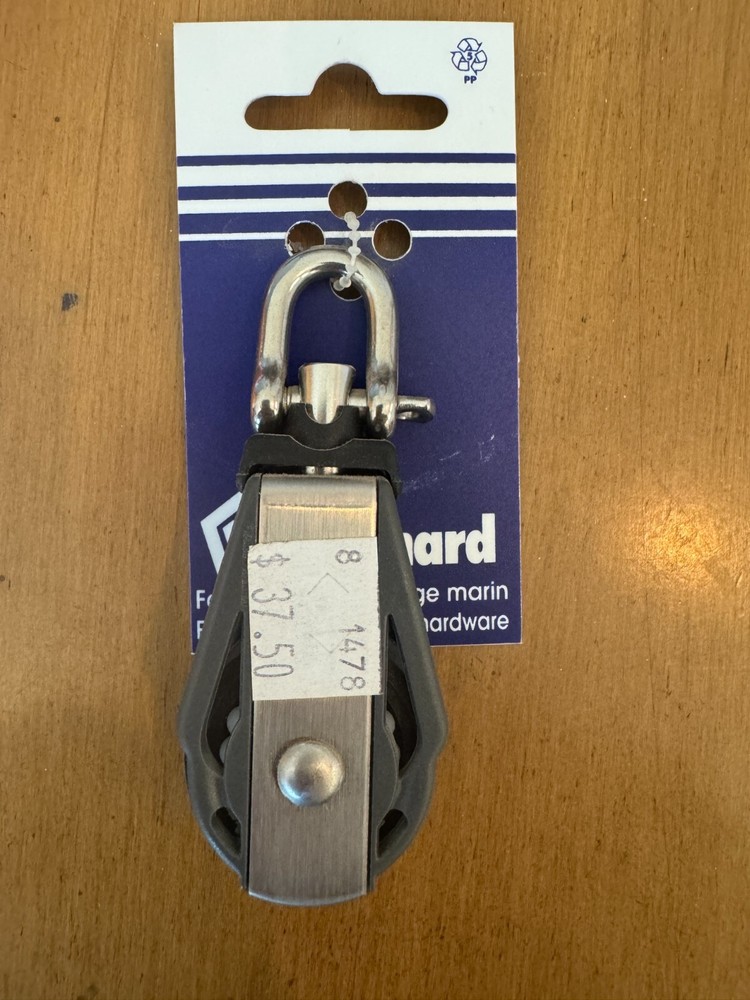 WICHARD SINGLE SWIVEL HEAD - PART #82105