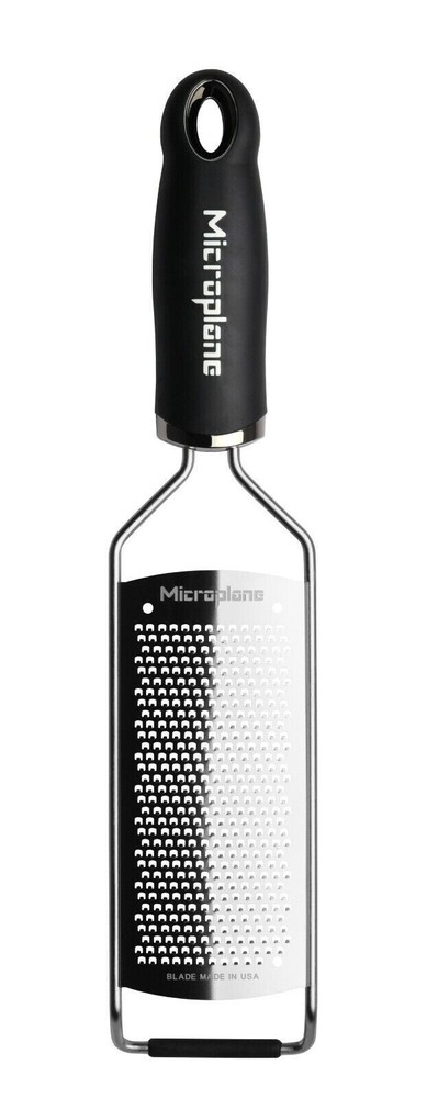 Microplane Gourmet Series Fine Grater for Cheese and Zesting