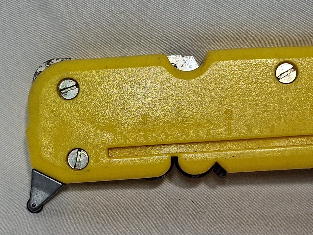 WORLD TOOL Circle Cutter Blade Made in Germany Knife Sharpener Rotary Cutter
