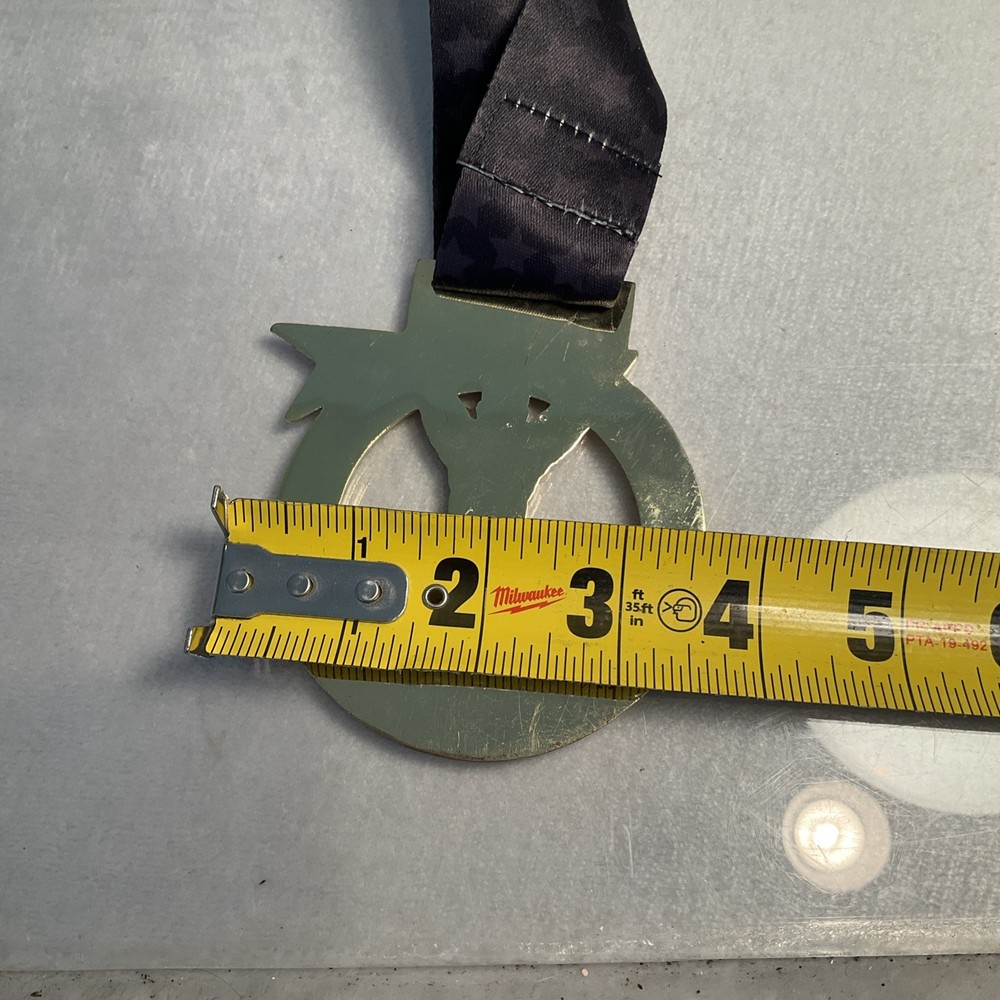Gladiator Rock N Run - Finisher Medal and Lanyard Commit Crush Conquer 2015
