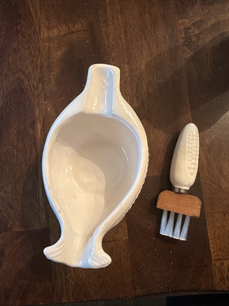 Vintage White Ceramic Corn Butter Dish with Mini Baster