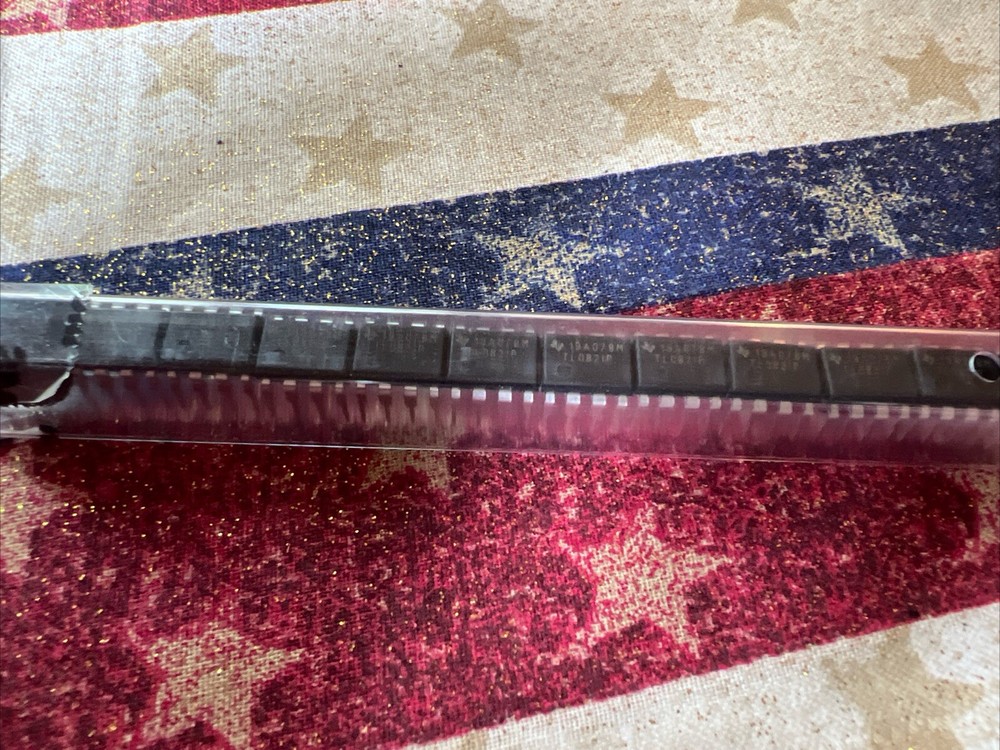 **  QUANTITY 2 **  TEXAS INSTRUMENT TL0821P