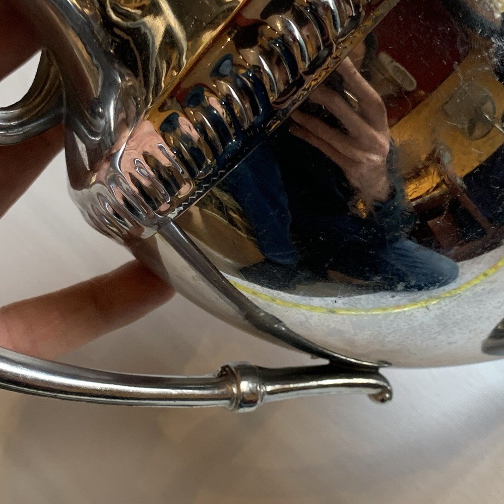 VINTAGE WATER PITCHER WITH HANDLE- CHROMIUM LB PLATED