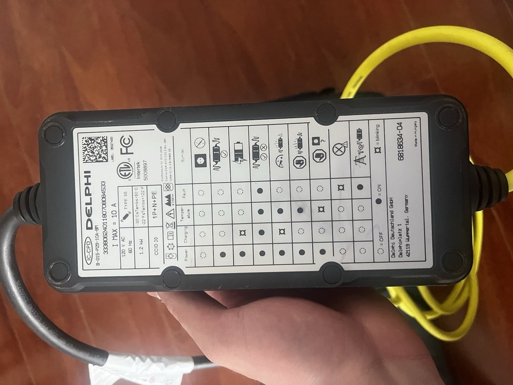 Portable EV Charger 120V Level 1 – Delphi OEM – Fast Charging Cable