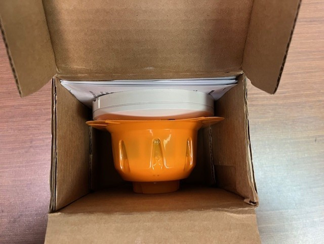 System Sensor 2400 smoke detector; NOS New in open box