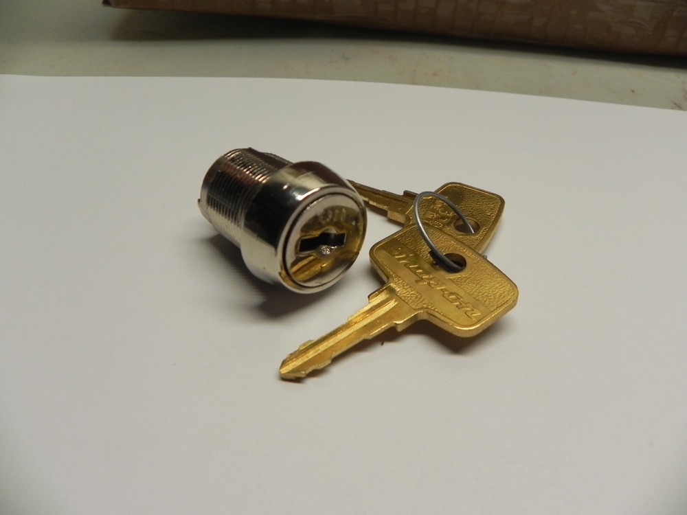 Snap-On Tool Box Cylinder Lock w/ 2 Keys (Y-320 Series/Code)