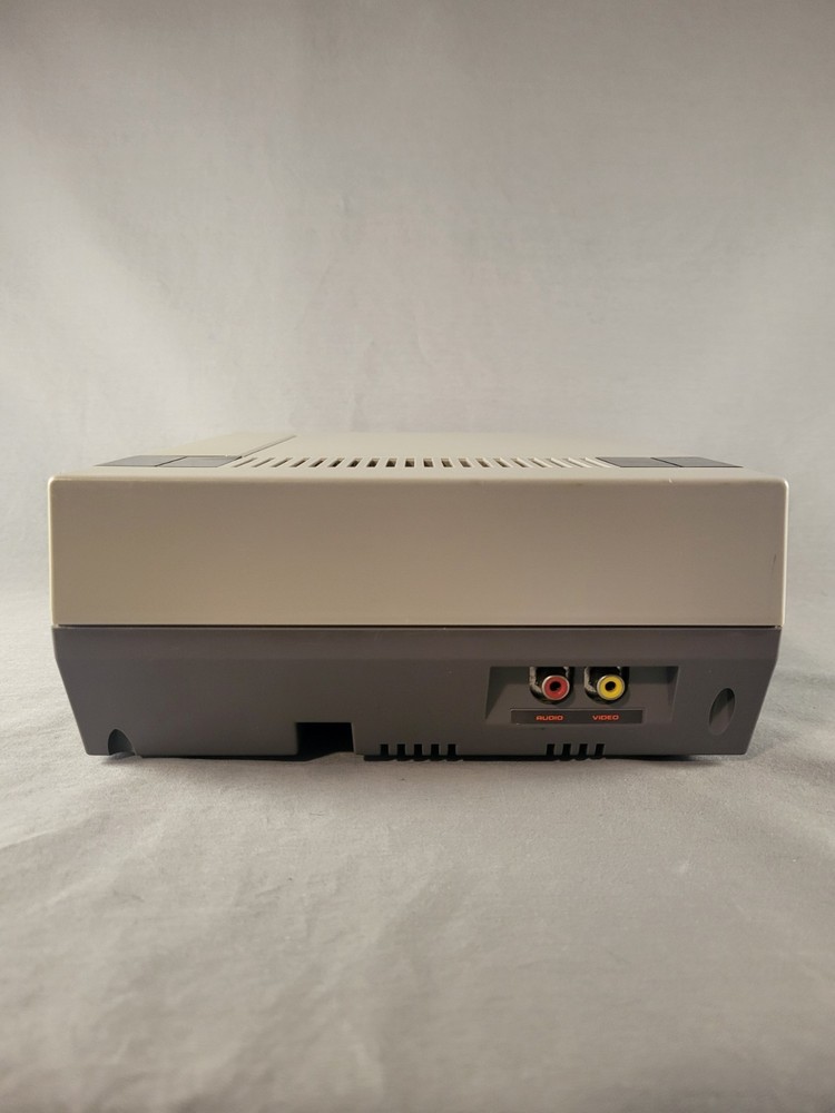 Nintendo NES Console - NES-001 - Cords & Controller - Tested - Pins Cleaned!