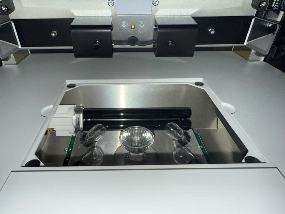 Foster + Freeman VSC 40/HD Forensic Counterfeit Document Examination Device