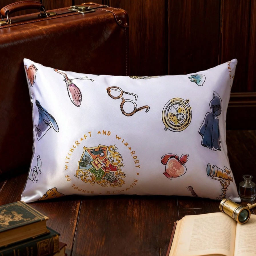 HARRY POTTER Hogwarts Pattern 1 x Large Satin Pillowcase 20" x 36"