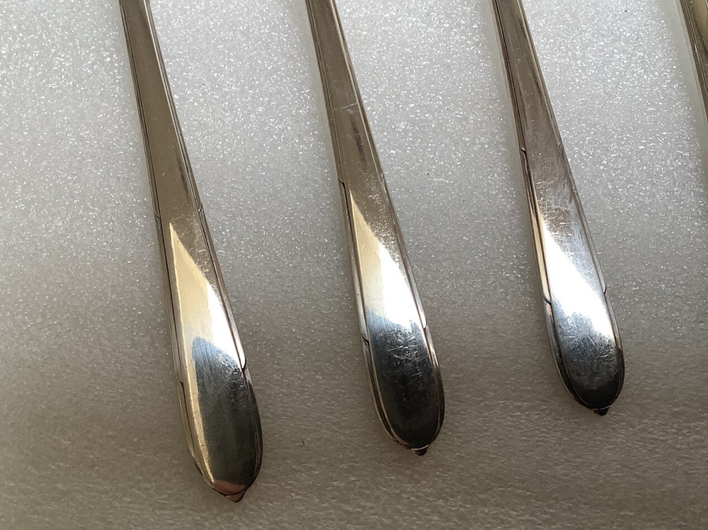 Oneida Community Silverplate Berkeley Square 6 Iced Tea Spoons 7 1/2”